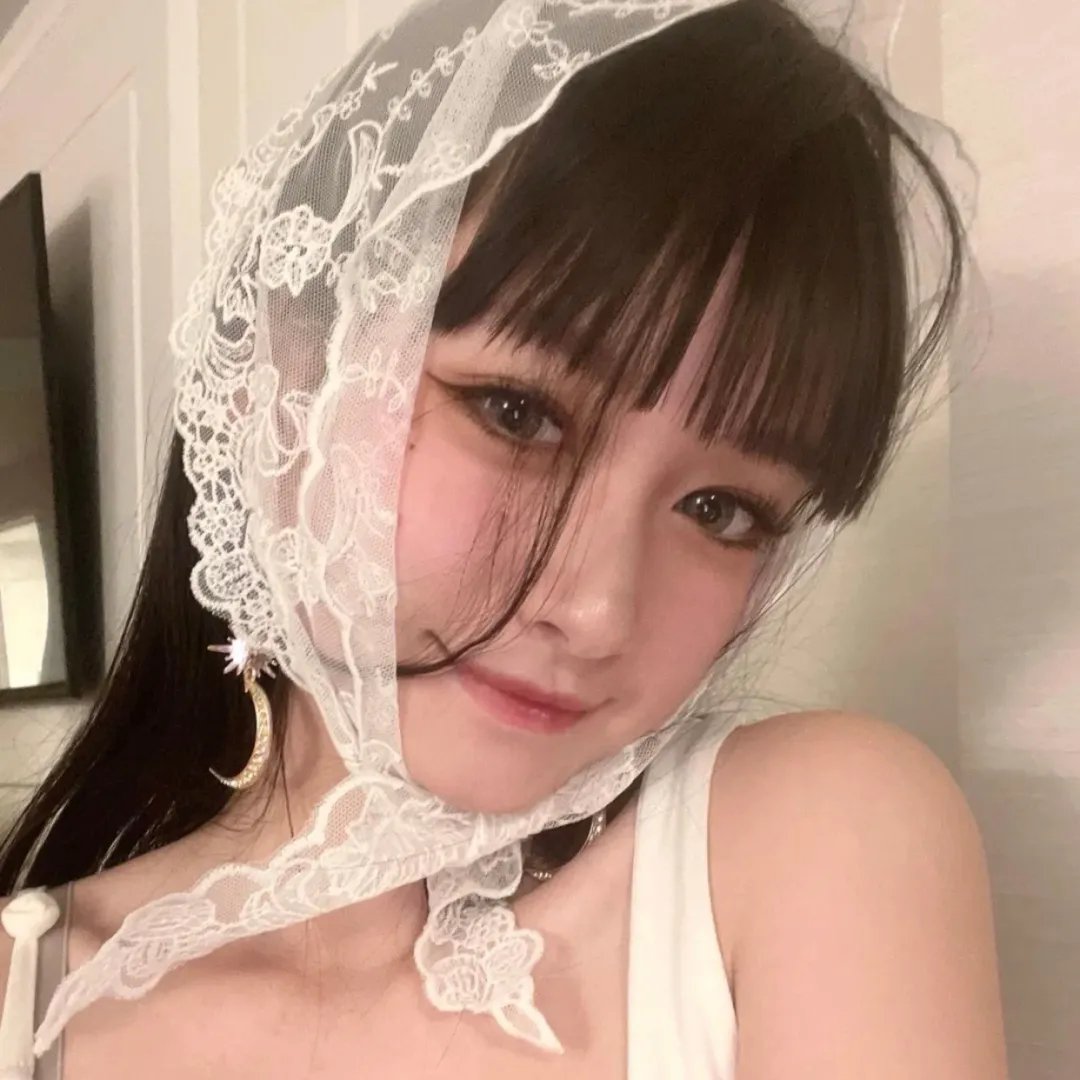 燃烧女子的画像